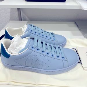 Authentic Gucci sneakers